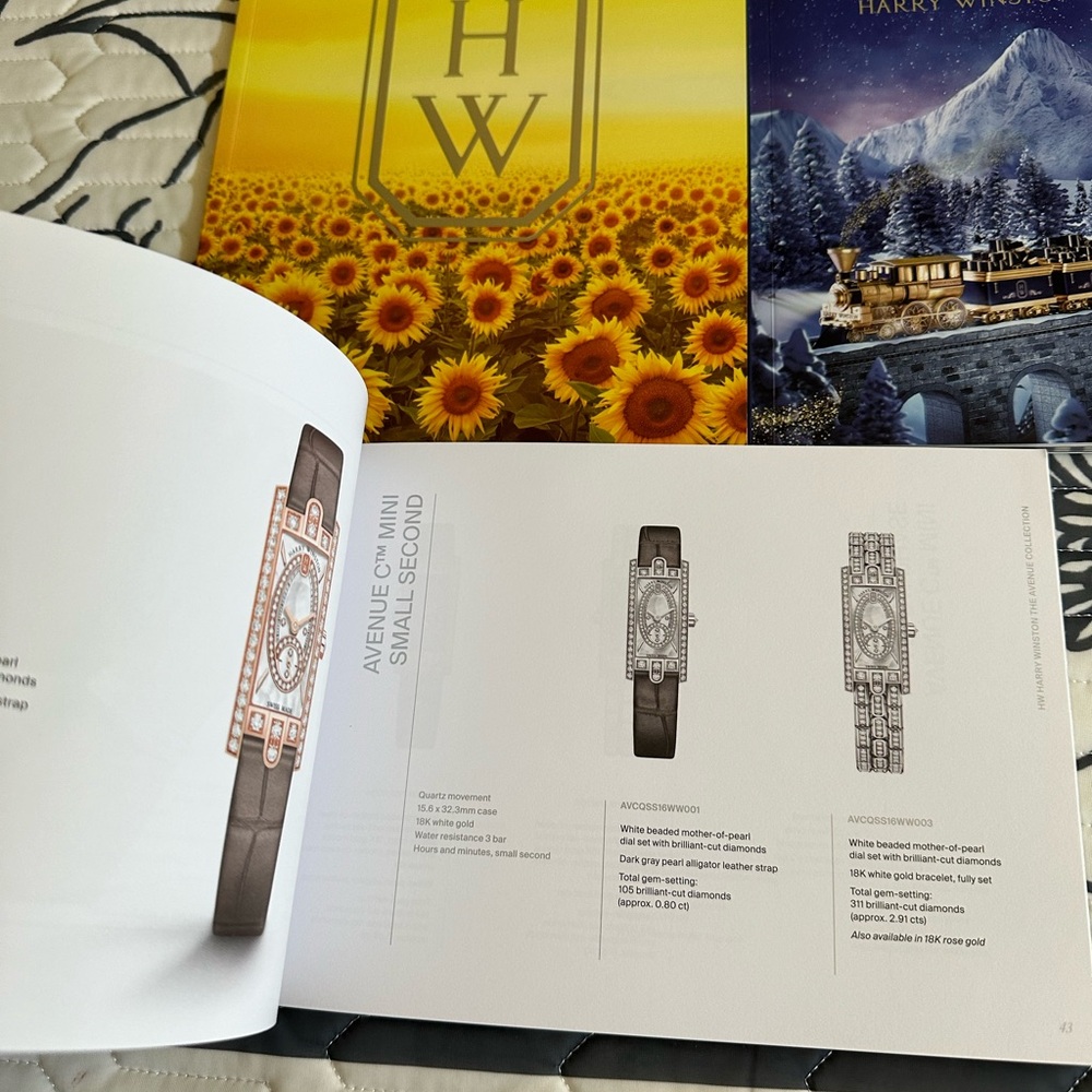 Booklet bundle - Picture 4 of 6